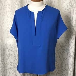 Lafayette 148 New York Pullover Top. 100% Silk. Size 1X Blue